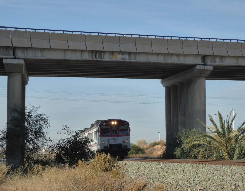 class 592 renfe dmu torellano