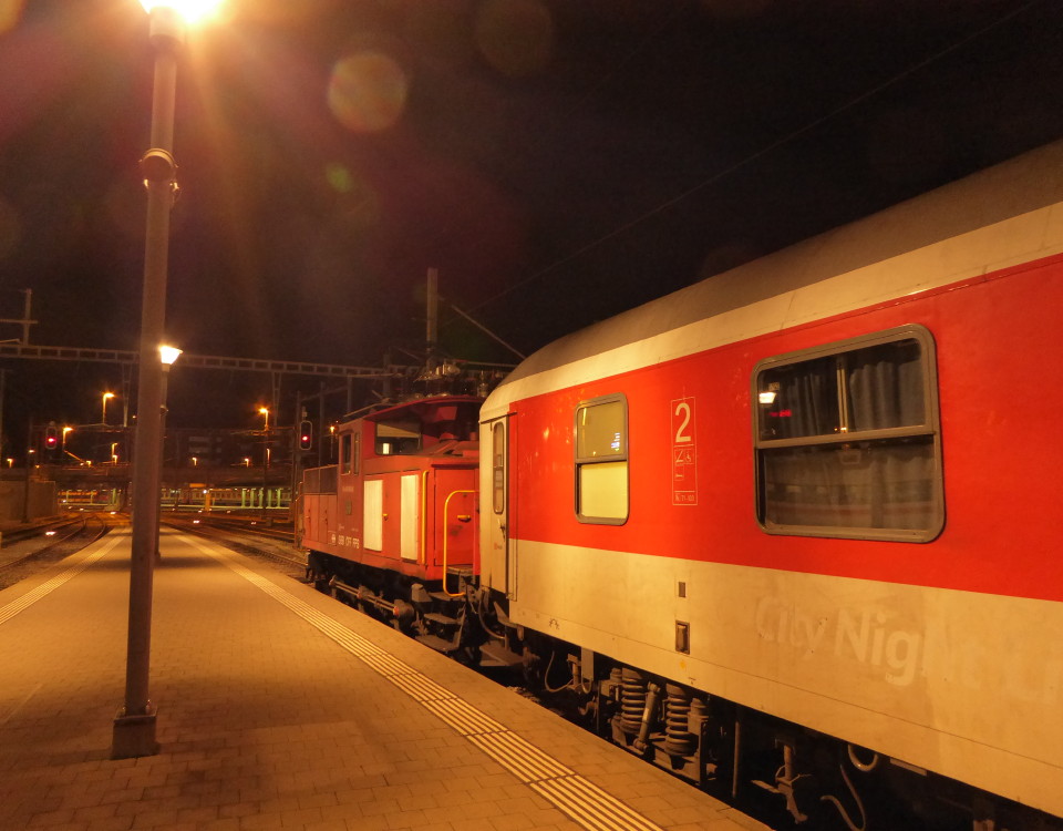 City Night Line being shunted at Basel SBB