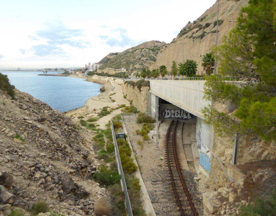 Alicante tram abandoned trenet