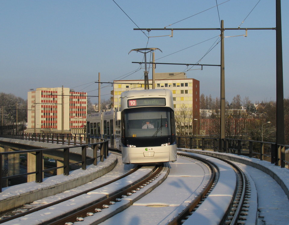 glattalbahn viaduct balsberg in snow