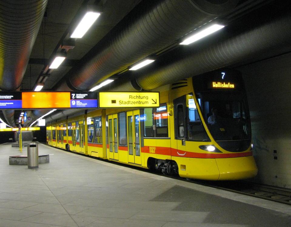 stadler tango schoerlistrasse