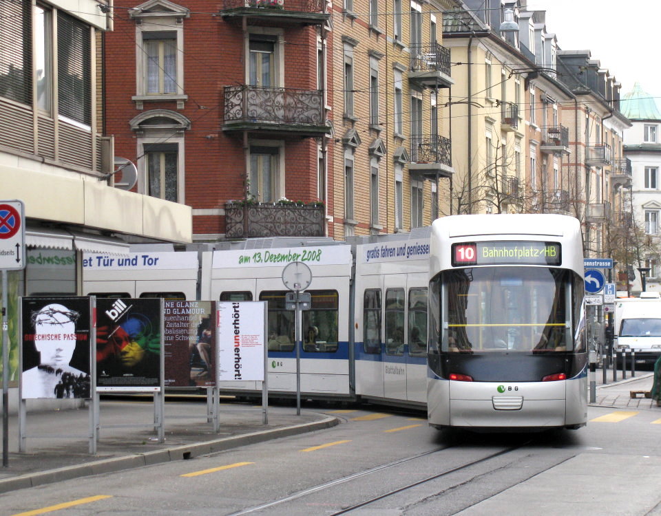 Cobra tram Nansenstrasse Oerlikon