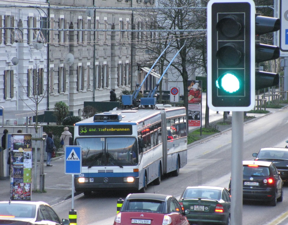 Trolleybus Hardplatz