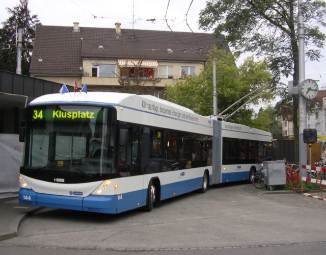 Hess ST3 trolleybus number 144 at Klusplatz on route 34